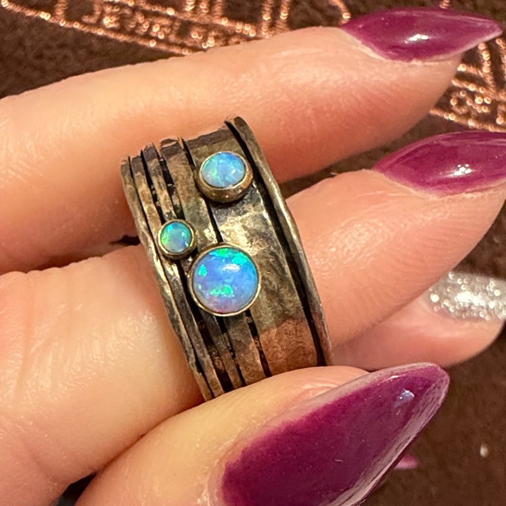 Phillip David jewelers the art of design Opal Spinner Ring - Picture 6 of 7